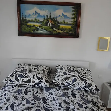 Chez Tante Germaine *